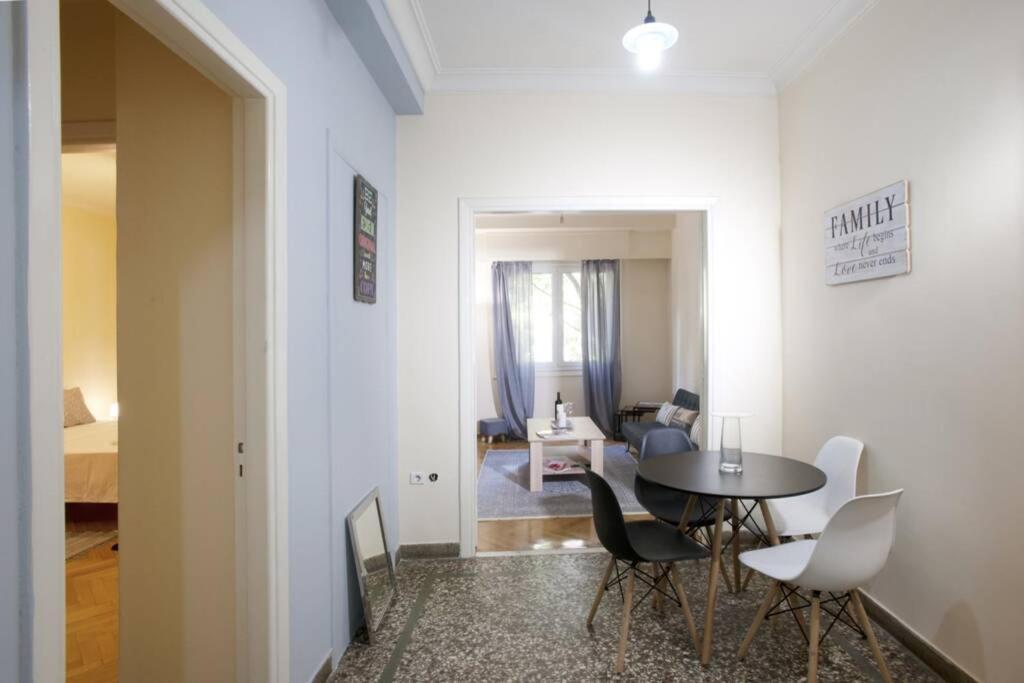 Three Bedrooms Apartment At The Center Of Афины Экстерьер фото
